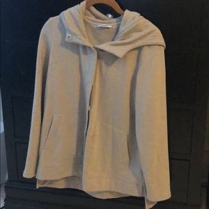 Tan J Jill thick hooded top. Perfect condition.